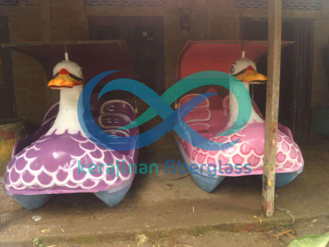 Mainan-bebek-air - kerajinanfiberglass.com